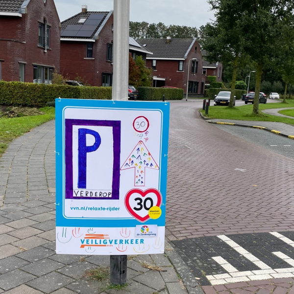 Mottobord Veilig Verkeer Nederland