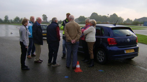 Verkeersopfriscursus theorie en praktijk.