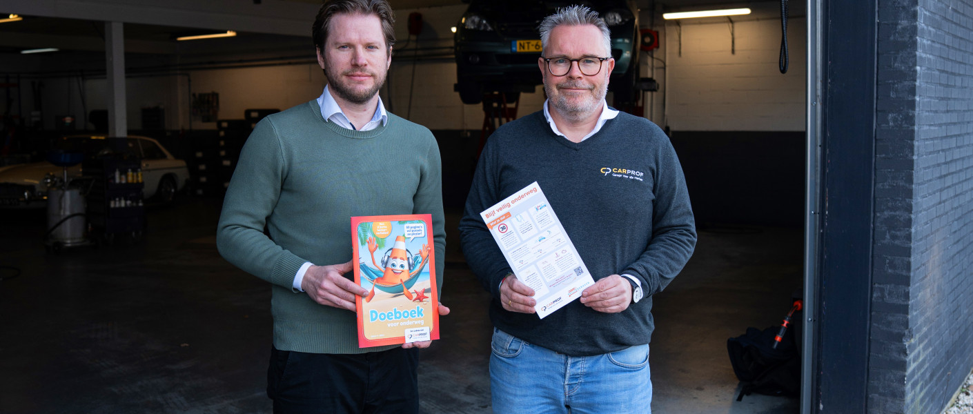 VVN en Carprof staan naast elkaar voor lancering van het Doeboek