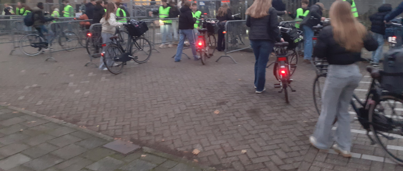 Fietsverlichtingscontrole Commanderijecollege