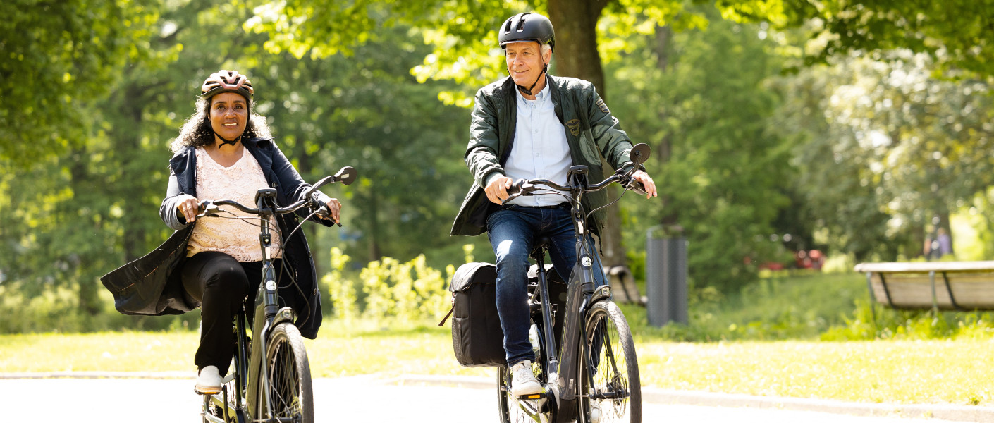 Fietsen helm Veilig Verkeer Nederland VVN Opfriscursus Fiets