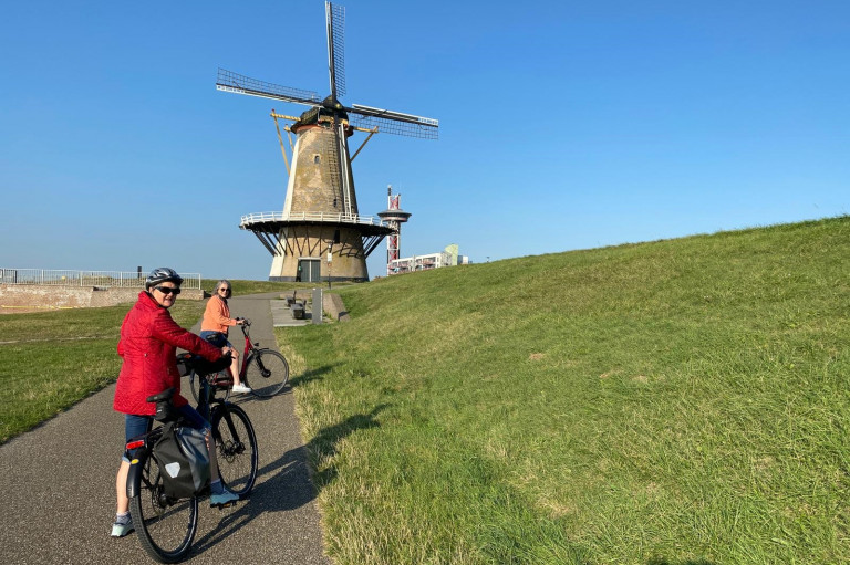 Veilig Verkeer Nederland Teunie helmgebruik fiets e-bike