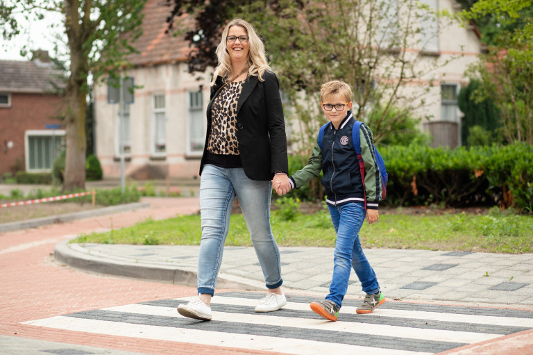 Veilig Verkeer Nederland lopend naar school