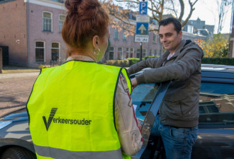 De verkeersouder in actie