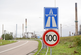 Maximaal 100 op de snelweg?