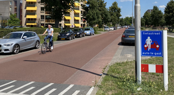 Verkeersregels fietspad fietsstrook fietsstraat Veilig Verkeer Nederland